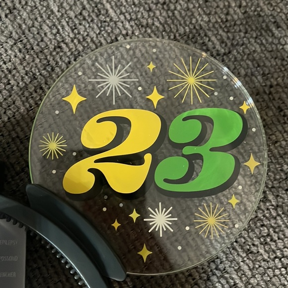 2023 Disney Mickey Ears - light up - Picture 5 of 5